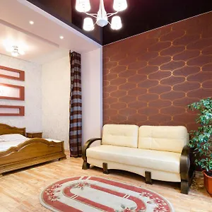  Апартаменты Leogrand On Doroshenka 34