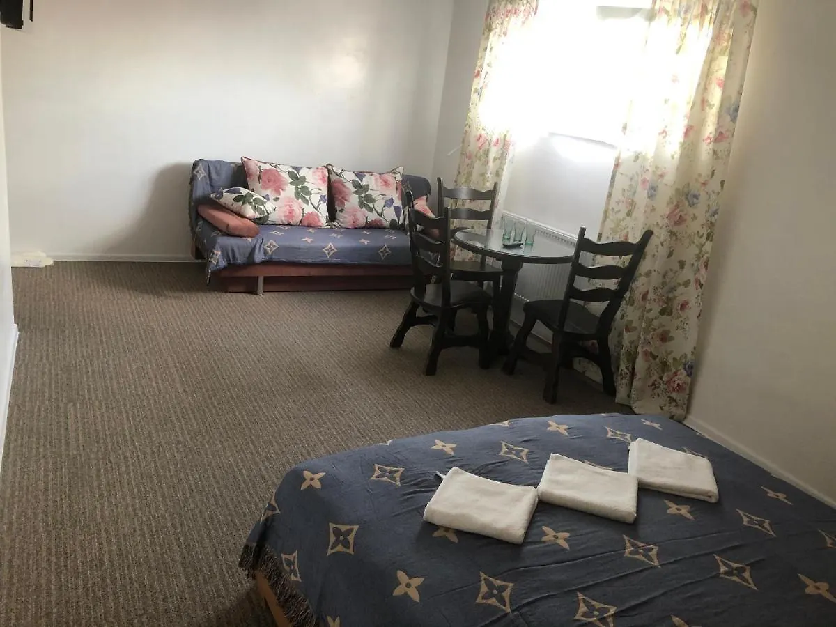 Саквояж Вокзал Bed & Breakfast Lviv 0*,  Ukraine