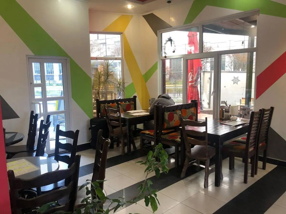 Саквояж Вокзал Bed & Breakfast Lviv